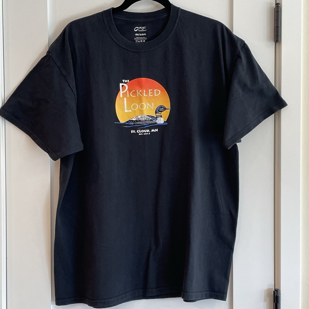 Adult T-shirt Tee XL The Pickled Loon Bar Black Bird Duck Short Sleeve Minnesota